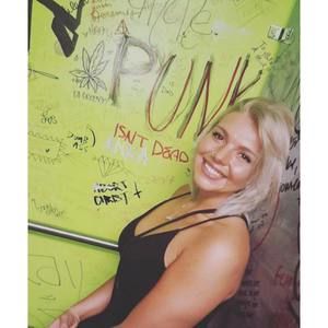 Meet your Posher, Annamarie